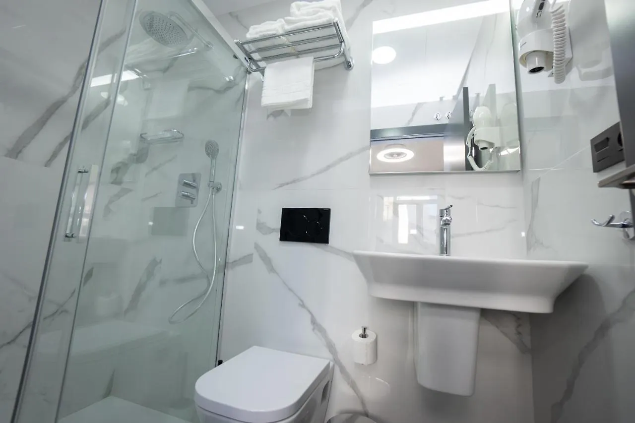 Nerja-Centro-Jacuzzi- Mirador De La Ermita- Adults Recommended Hotel Guest house