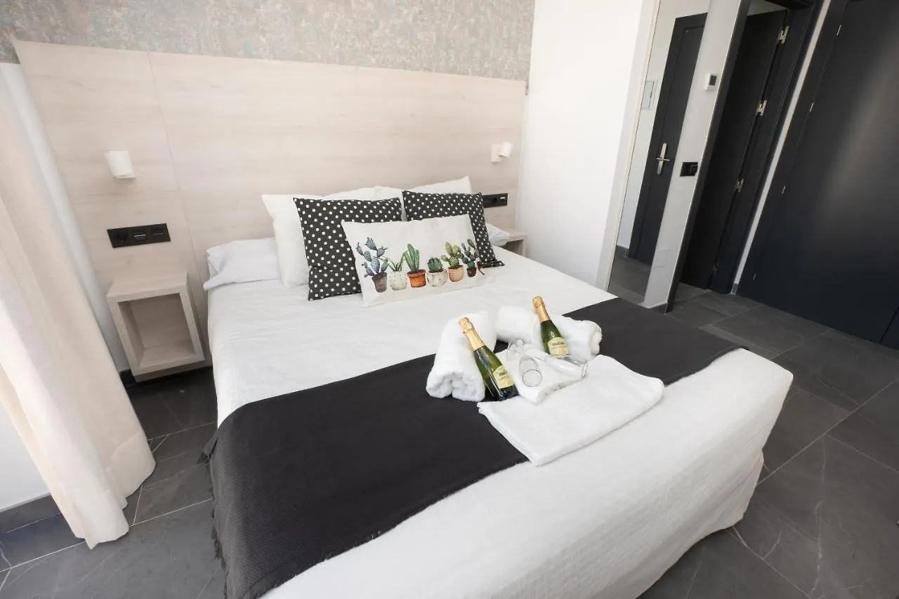 Nerja-Centro-Jacuzzi- Mirador De La Ermita- Adults Recommended Hotel 0*, Nerja Spain