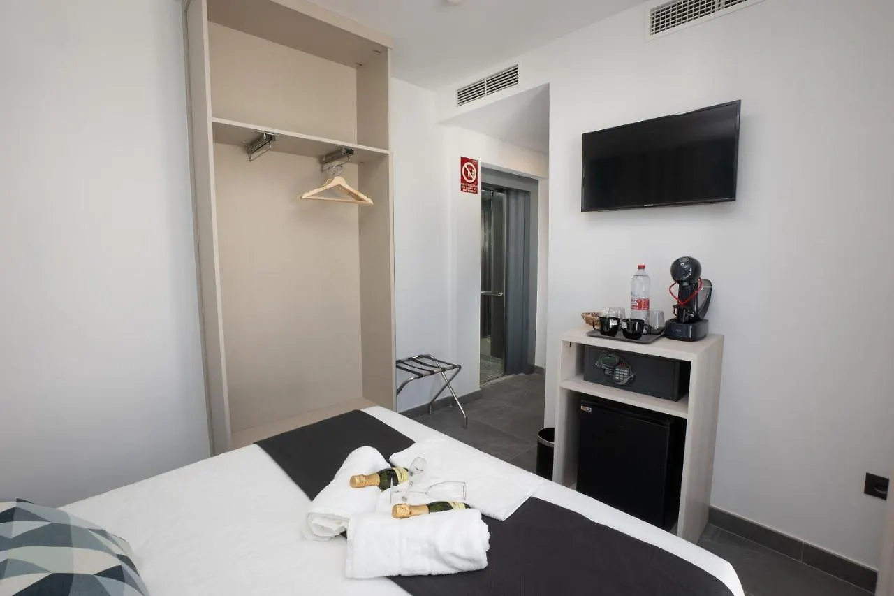 Hotel MIRADOR DE LA ERMITA - Adults Recommended Nerja Gasthof