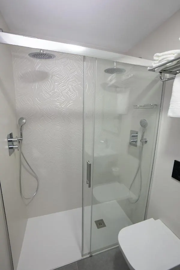 Nerja-Centro-Jacuzzi- Mirador De La Ermita- Adults Recommended Hotel 0*, Nerja Espanha