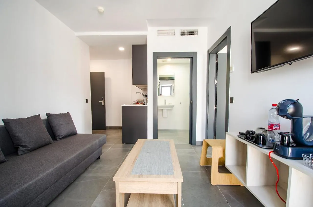 Nerja-Centro-Jacuzzi- Mirador De La Ermita- Adults Recommended Hotel 0*, Nerja